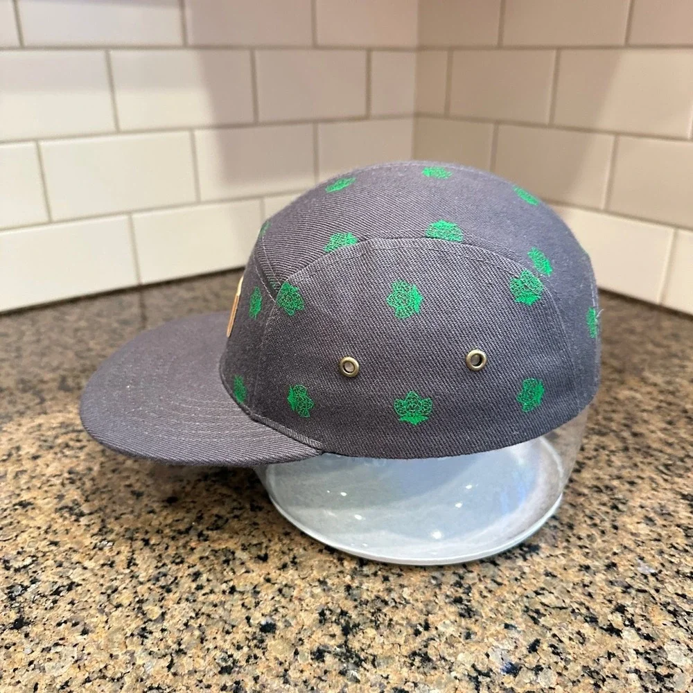 Crosby Hop Farm LLC 6 Panel Hat Gray Green Hop Cone 5-Panel Camp Cap